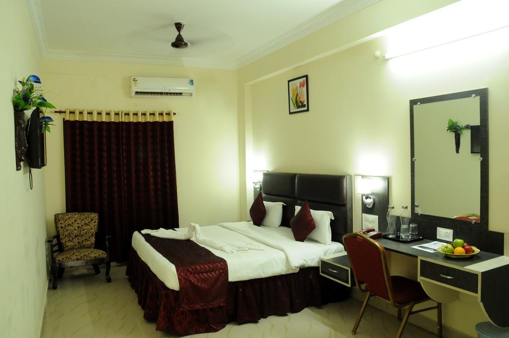 Vihas Inn Tirupati Luaran gambar